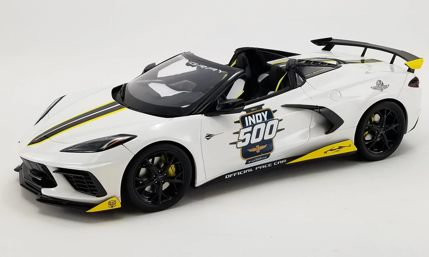 2021 Chevrolet Corvette Indy 500 Pace Car 1:18 Scale Model