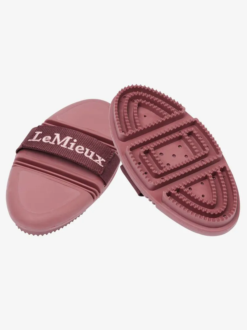 LeMieux Flexi Curry Comb in Orchid color