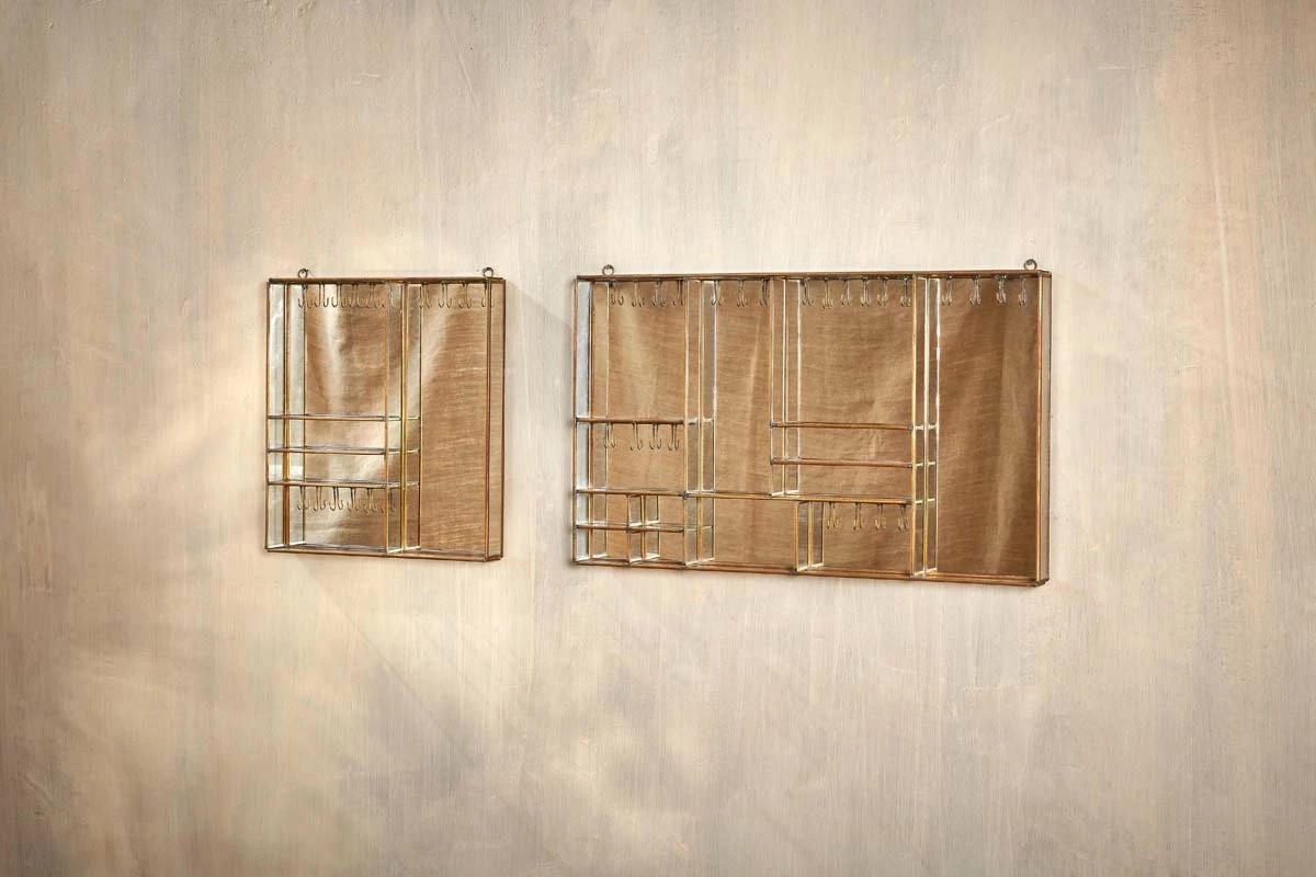 Bequai wall mounted jewellery organizer