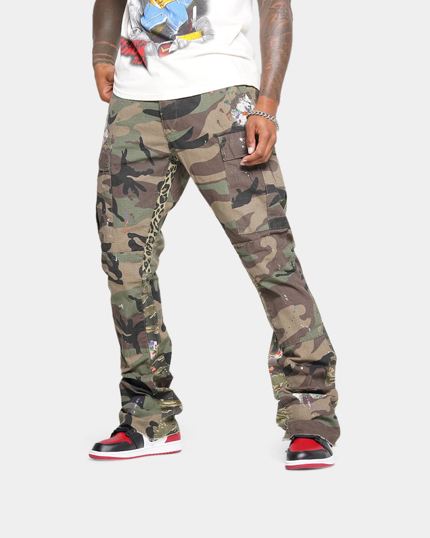 MNML Bootcut Contrast Cargo Pants Camo styled on model