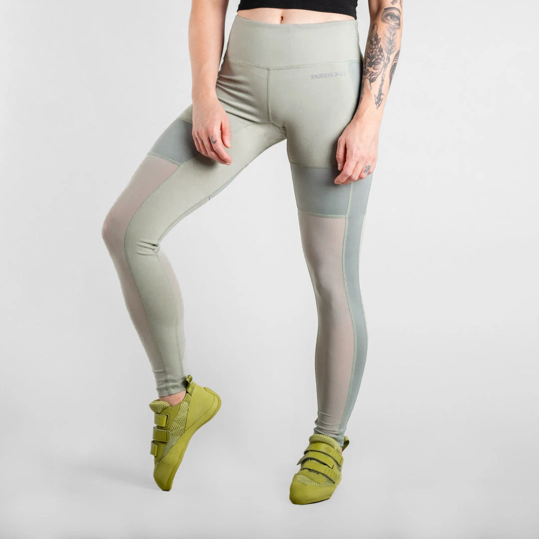 So ILL Mesh Leggings on active woman