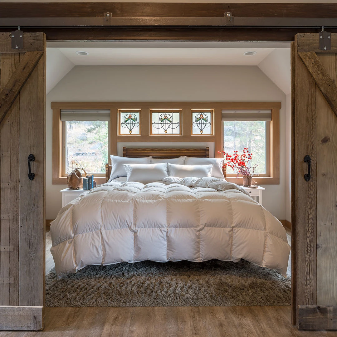 Feathered Friends Baffled Box 700 Down Comforter