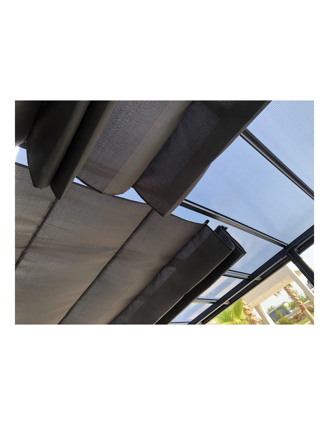 AZURA pergola roof curtain installed on modern pergola